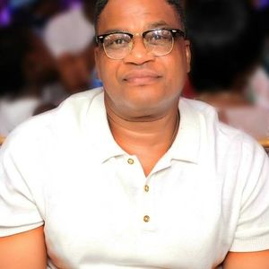 Meet your Posher, Felix